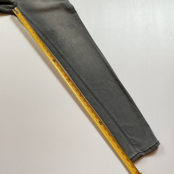 KanCan gray distressed button fly skinny Jean, women’s size 28 - Picture 6 of 15